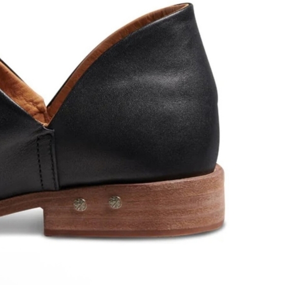 🔹️ BEEK🔹️ Made In Mexico Black  Leather Puffin Slip On Flats - Picture 6 of 6